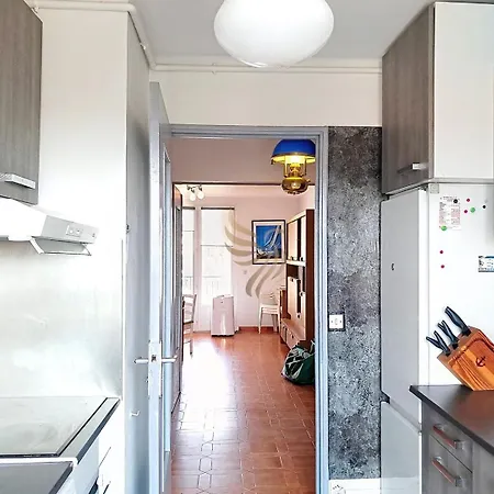 Escale Marine - Sleeps 6 - Park View * Fréjus