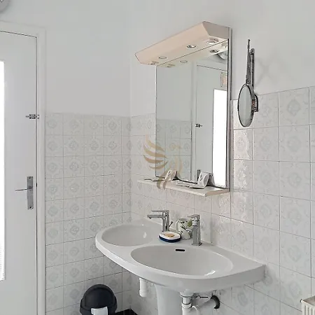 Escale Marine - Sleeps 6 - Park View Apartman Fréjus